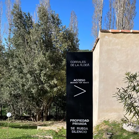 Corrales De La Aldea Paisajistico Pontones (Andalucia)